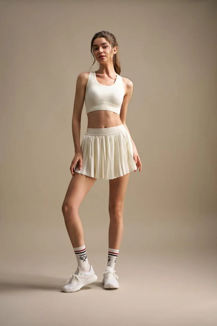 Chân váy xòe màu trắng - Ảnh 2